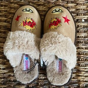 NWT limited too girls slippers emojis star sz 13